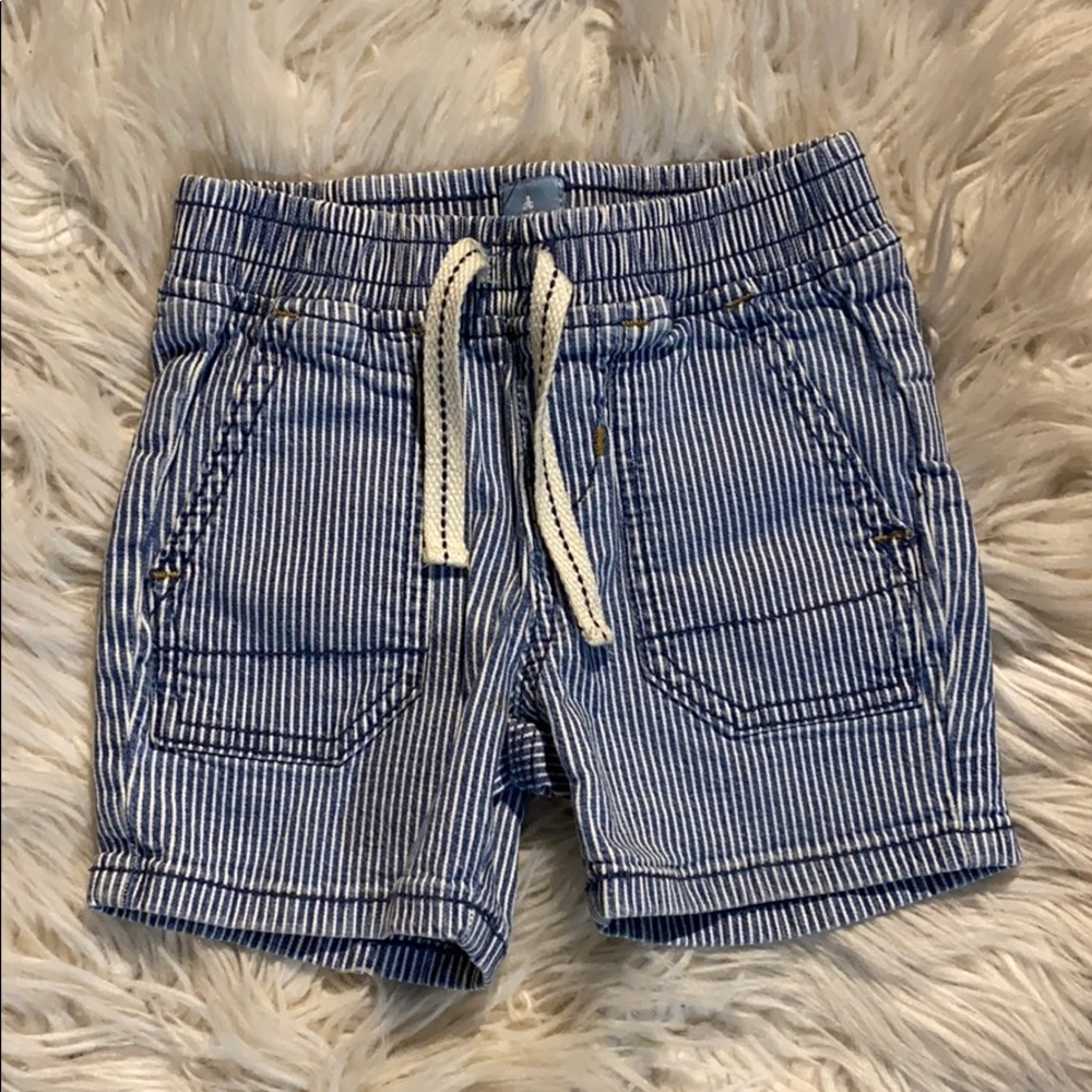 Gap boys shorts